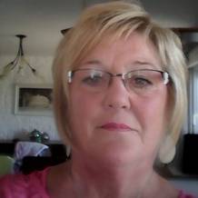 Cherche femme a corbeil de 55 a 65 ans