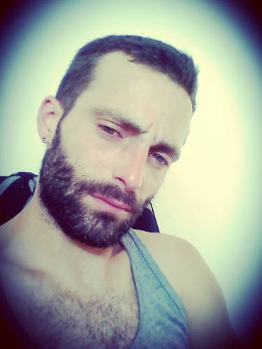 Jessyskip25 Je Suis Un Jeune Homme De 30ans Je Mesure 170 Cm Pour 66kg Corpulence Athletique Aux Cheveux Brun Avec Des Yeux Vert Je Suis D Origine Francaise In