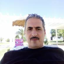 site de rencontre homme tunis homme insociable qui recherche la solitude