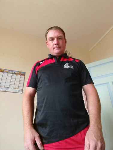 cherche femme pour calin