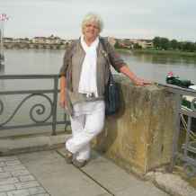 Essence rencontres Prince charmant