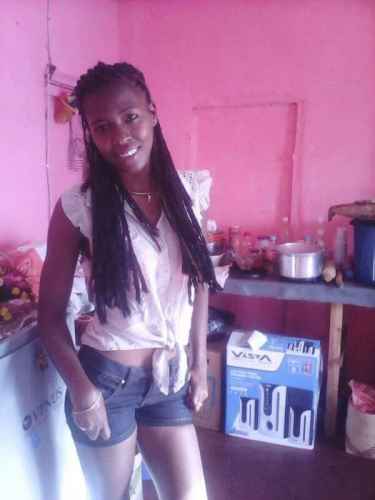 recherche jeune fille celibataire